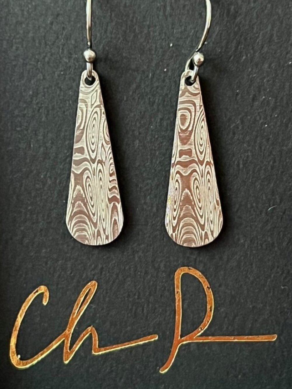 Chris Ploof Damascus stainless steel teardrop dangle Earrings EUC